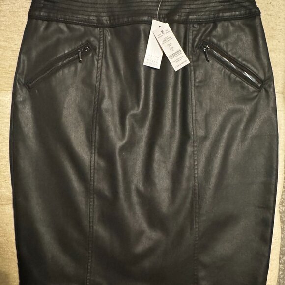COATED BLACK PENCIL SKIRT NWT - Picture 3 of 3